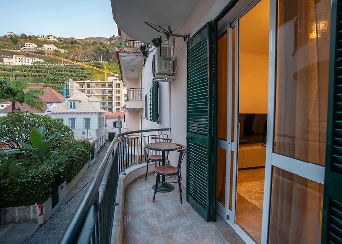 Brava Jt * Ribeira Brava